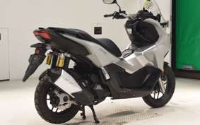 HONDA ADV160
