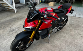DUCATI STREET FIGHTER V4S 2020 FA00