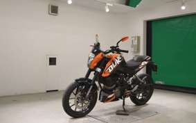 KTM 200 DUKE 2023