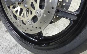 HONDA RVF400 2001 NC35