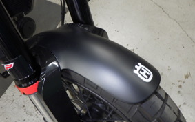 HUSQVARNA SVARTPILEN 125