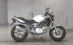HONDA VTR 250 MC33