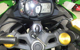 KAWASAKI ZX-25R ZX250E