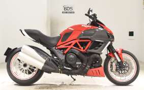 DUCATI DIAVEL 2014