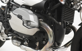 BMW R NINE T 2014 0A06