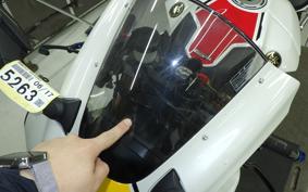 YAMAHA YZF-R1 2022 RN65J