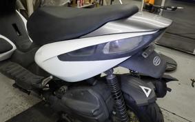 ADVIA R125
