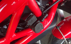 DUCATI MONSTAR 1100 2010 ZDMM502AA9B