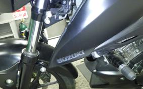 SUZUKI GSX-S125