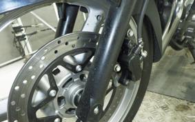 SUZUKI GSR250S