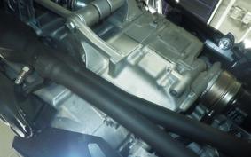 YAMAHA T-MAX 560 2026 SJ21J