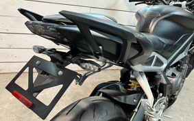 TRIUMPH STREET TRIPLE RS 2019 HDA464