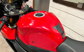 SUZUKI GSX-R750 2016 C4111