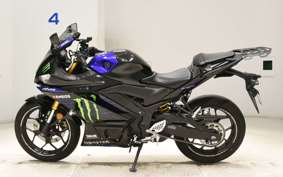 YAMAHA YZF-R25 A 2024 RG43J