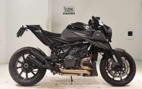 KTM BRABUS 1300R 2023