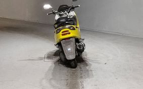 YAMAHA MAJESTY 125 SE27