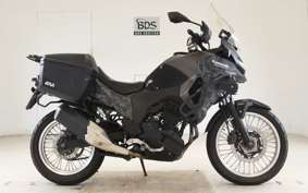 KAWASAKI VERSYS X250Aﾂｱﾗｰ 1994 LE250D