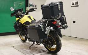 SUZUKI DL650 ( V-Strom 650 ) XTA 2018 C733A