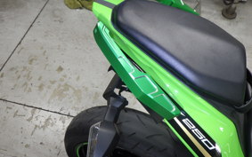 KAWASAKI ZX-25R 1982 ZX250E