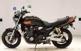 YAMAHA XJR1300 Gen.2 2006 RP17J