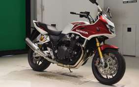 HONDA CB1300SB SUPER BOLDOR SP 2025