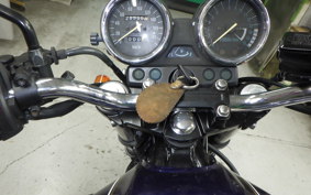 KAWASAKI ZRX-2 2002 ZR400E