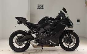 KAWASAKI ZX-25R ZX250E