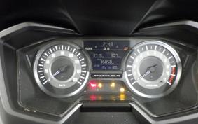 HONDA FORZA 250 2001 MF13