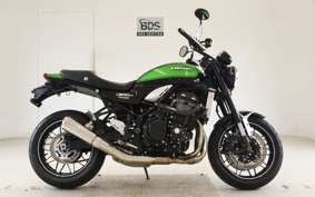 KAWASAKI Z900RS 2025 ZR900K