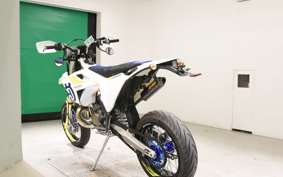 HUSQVARNA TE250I 2024