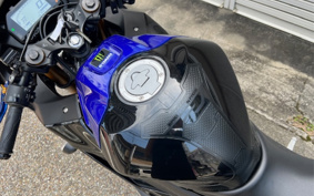 YAMAHA YZF-R25 ABS MOTO GPED RG43J