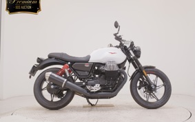 MOTO GUZZI V7ストーン TEN 2025