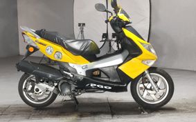 PGO G-MAX150 ..