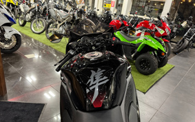 SUZUKI HAYABUSA 2022 EJ11A