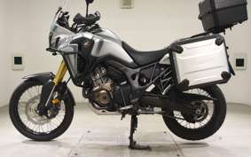 HONDA CRF1000L AFRICA TWIN 2018 SD04