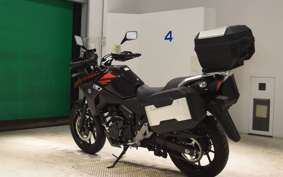 SUZUKI Vｽﾄﾛｰﾑ250A 2023