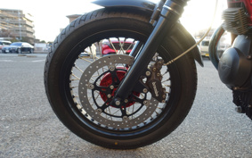 MOTO GUZZI V7 RACER 2014 LW