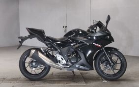 SUZUKI GSX250 R DN11A