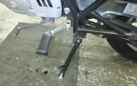 SUZUKI GN125 H