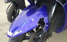 YAMAHA CYGNUS 125 XSR 3