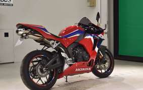 HONDA CBR600RR 2021 PC40