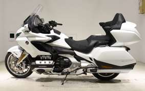 HONDA GL 1800 GOLD WING TOUR DCT 2023