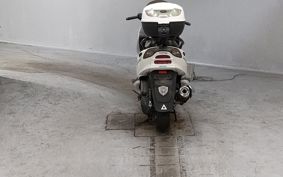 YAMAHA MAJESTY 125 SE27