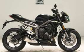 TRIUMPH STREET TRIPLE RS 2021