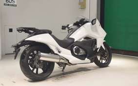 HONDA NM4 VULTUS -01 2018 RC82