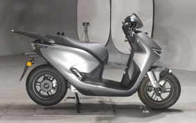 HONDA CUV e EF18