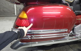 HONDA GL 1800 GOLD WING 2001