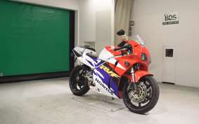 HONDA RVF400 2018 NC35