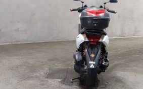 YAMAHA N-MAX 125 SE86J