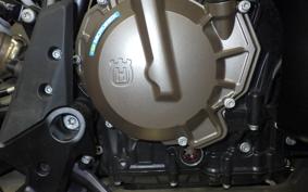 HUSQVARNA NORDEN901 2022